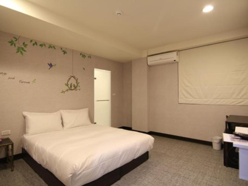 Holiday Fun Hostel Taipei Esterno foto